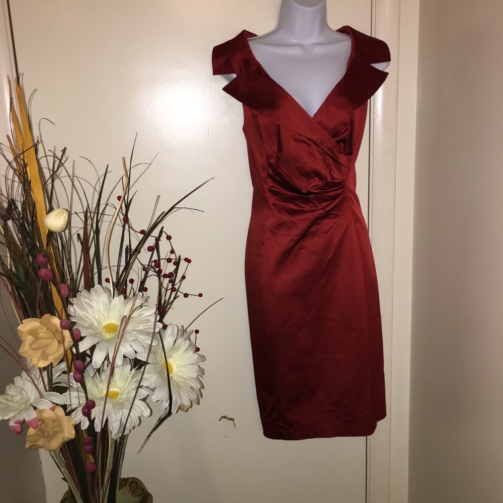 🦋🔥KAY UNGER SILKY DRESS 🔥🦋